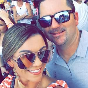 Meet your Posher, Toni